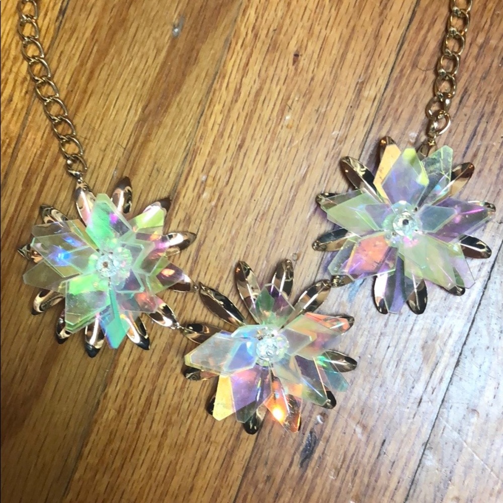 3D flower necklace